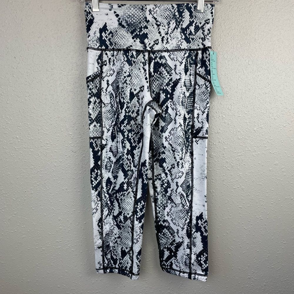 NWT Ideology Cropped Athletic Leggings Size XS